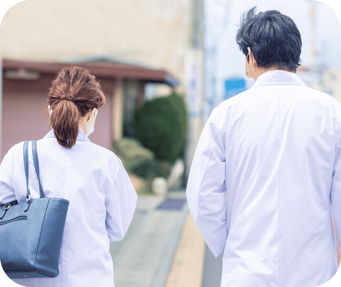 スタッフの後ろ姿